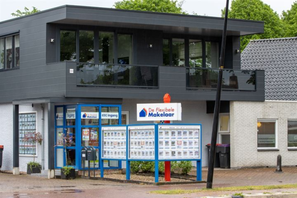 Kantoor Surhuisterveen